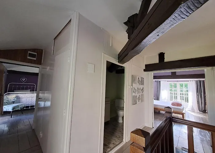 Lentre Du Chteau 1 Ferienhaus